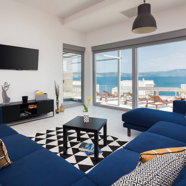 Living room, Villa Bilo Idro, Villa Bilo Idro, a luxury holiday home with a heated pool in Dalmatia Posedarje